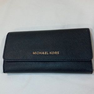 Michael Kors wallet in black leather